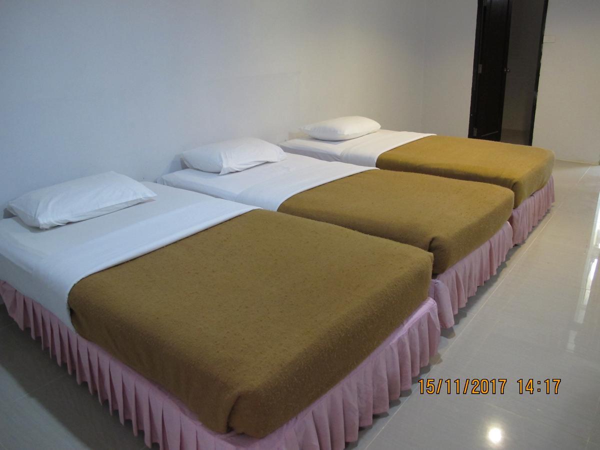 Tongpoon Hotel Bangkok Exterior foto